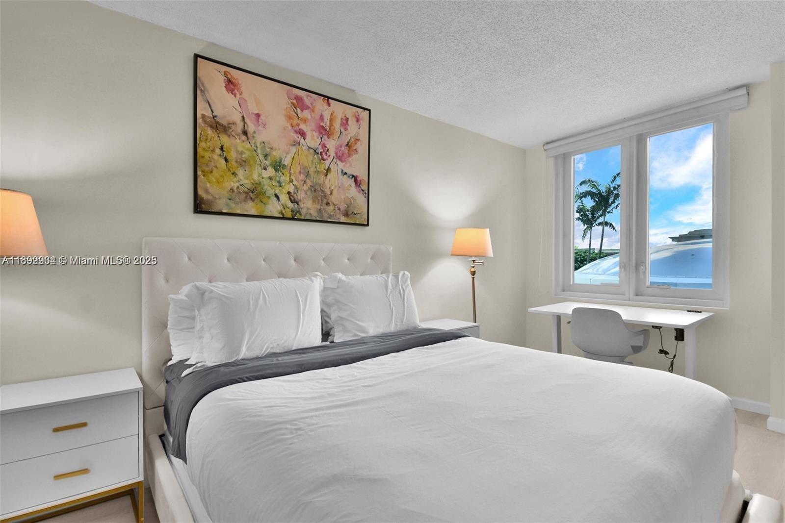 RONEY PALACE CONDO - Residential Lease