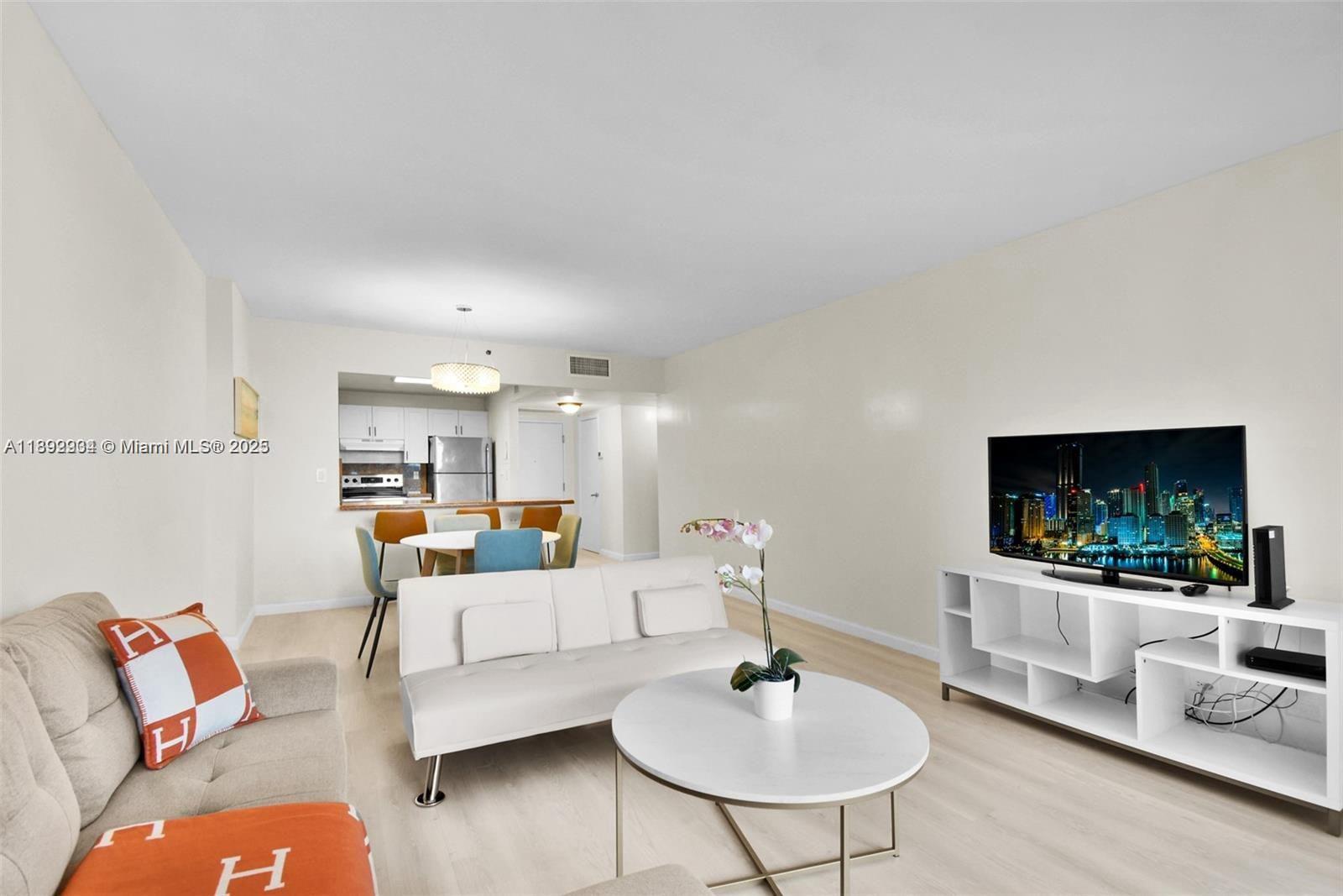 RONEY PALACE CONDO - Residential Lease