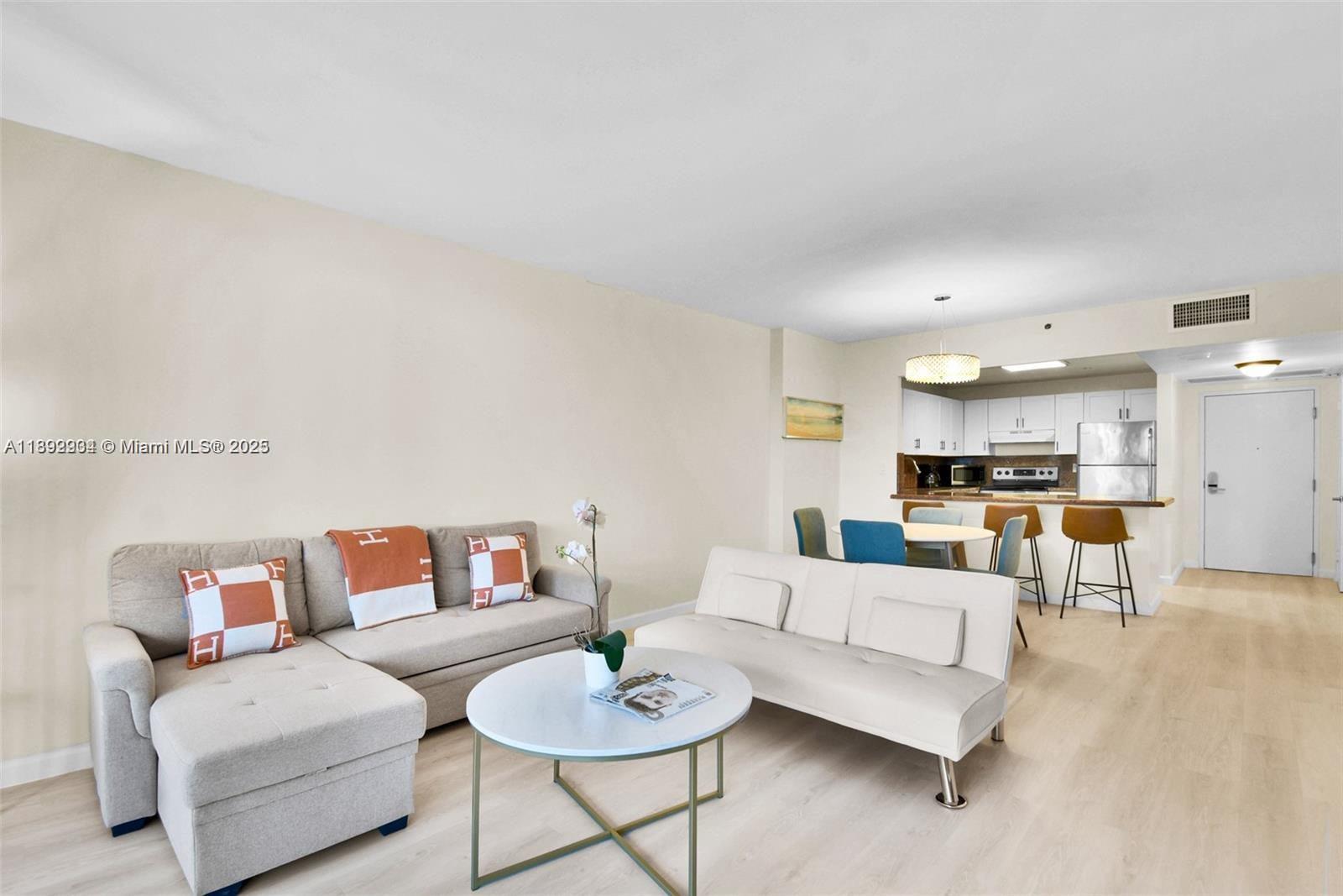 RONEY PALACE CONDO - Residential Lease