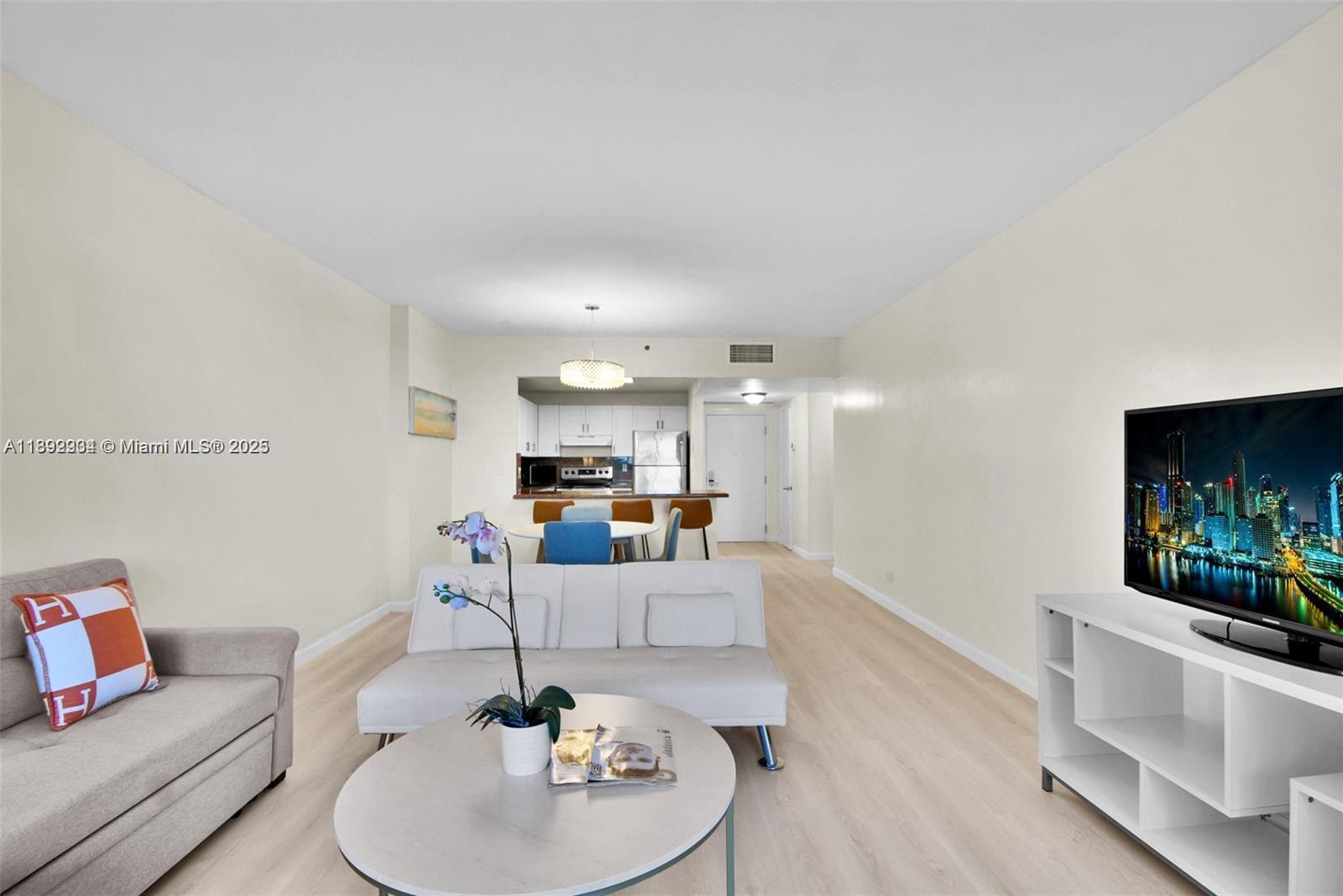 RONEY PALACE CONDO - Residential Lease