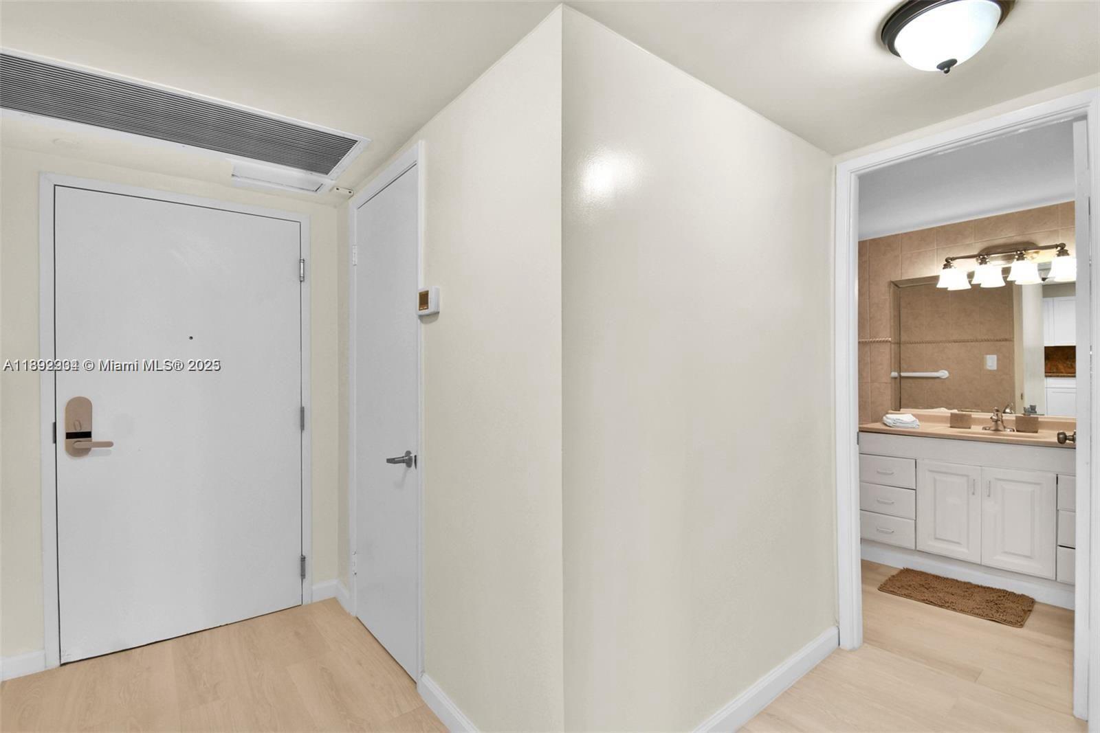RONEY PALACE CONDO - Residential Lease