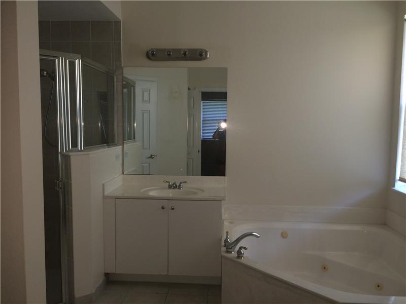 PEMBROKE FALLS-PHASE 5 16 - Residential Lease