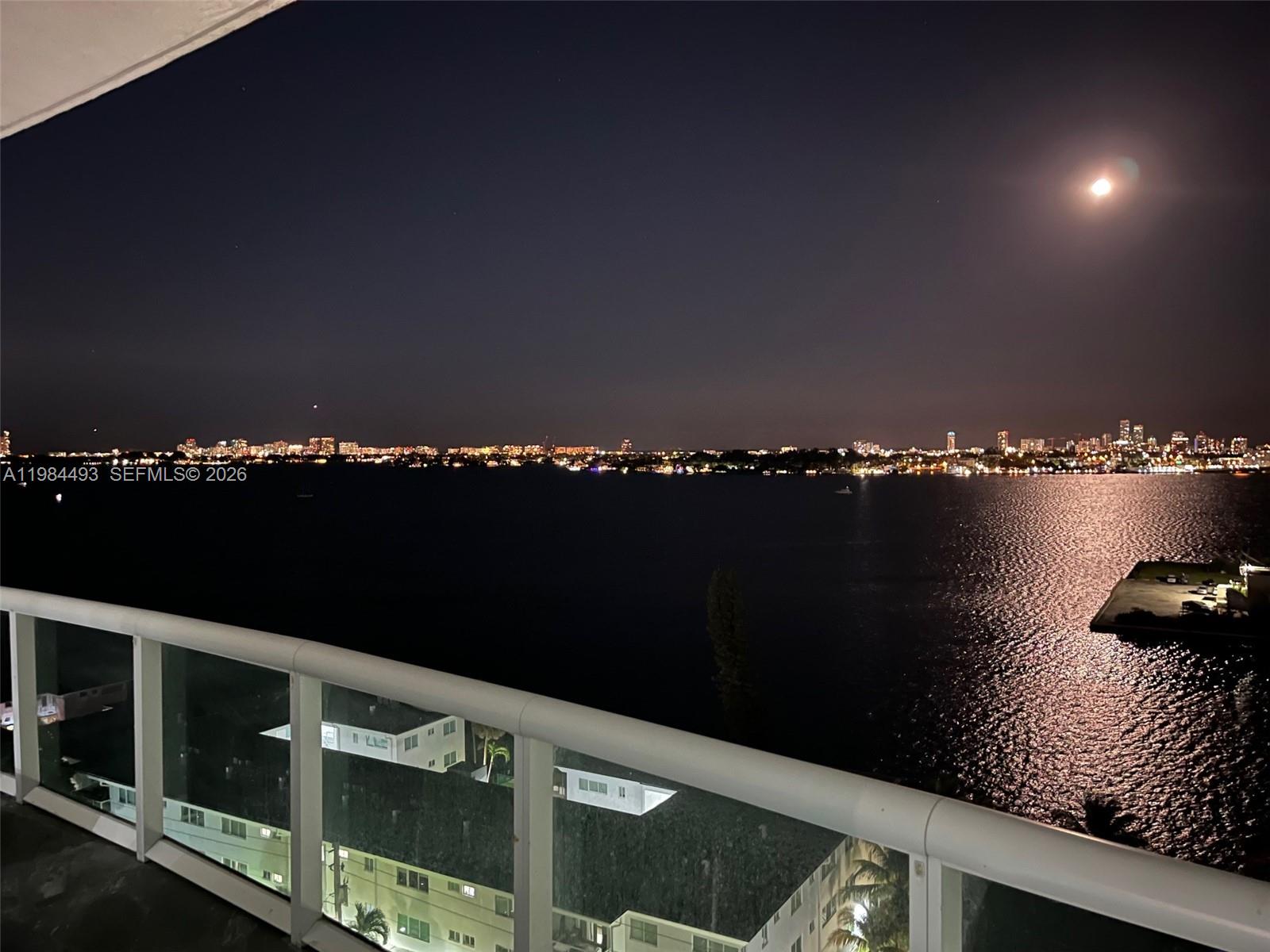 360 CONDO B - Residential