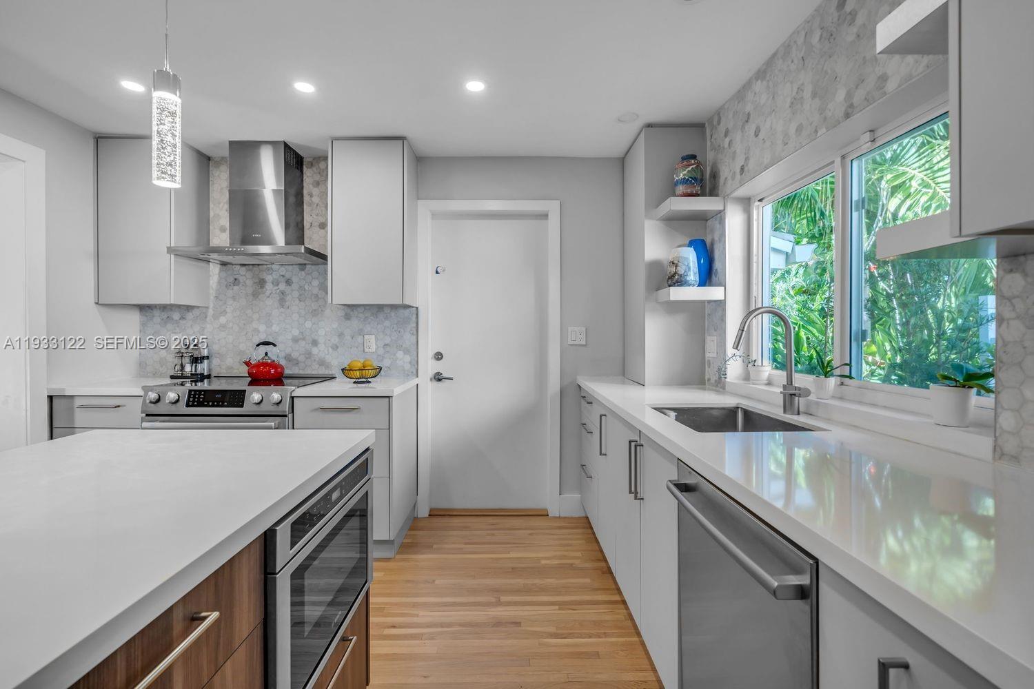 CORAL GABLES GRANADA SEC - Residential