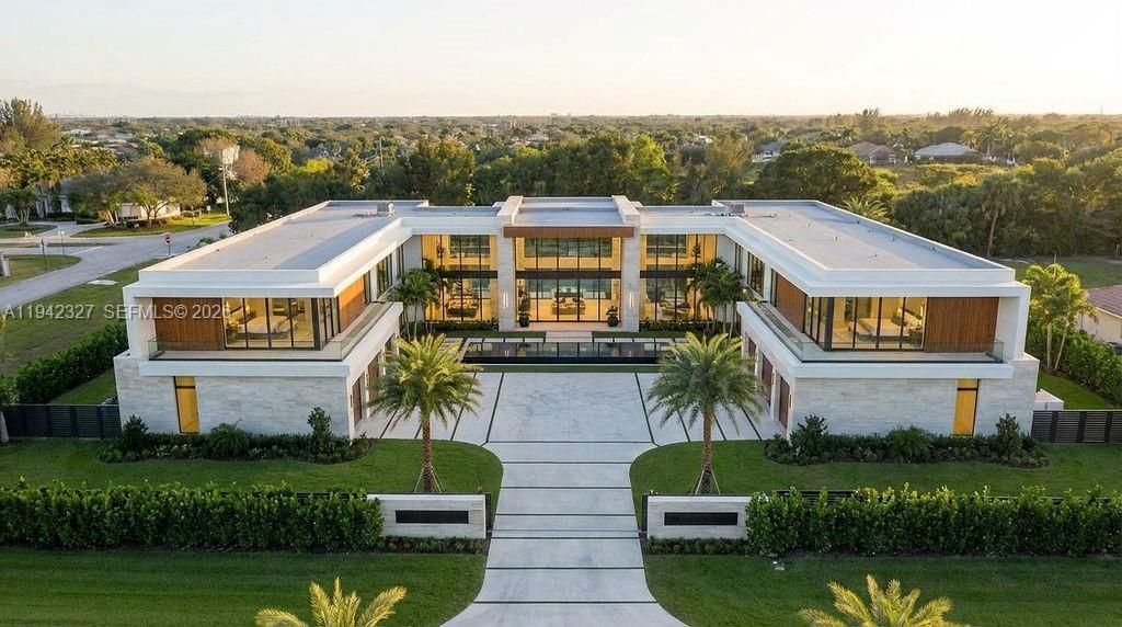 CHAMBERS LAND CO SUB SW1/ - Land