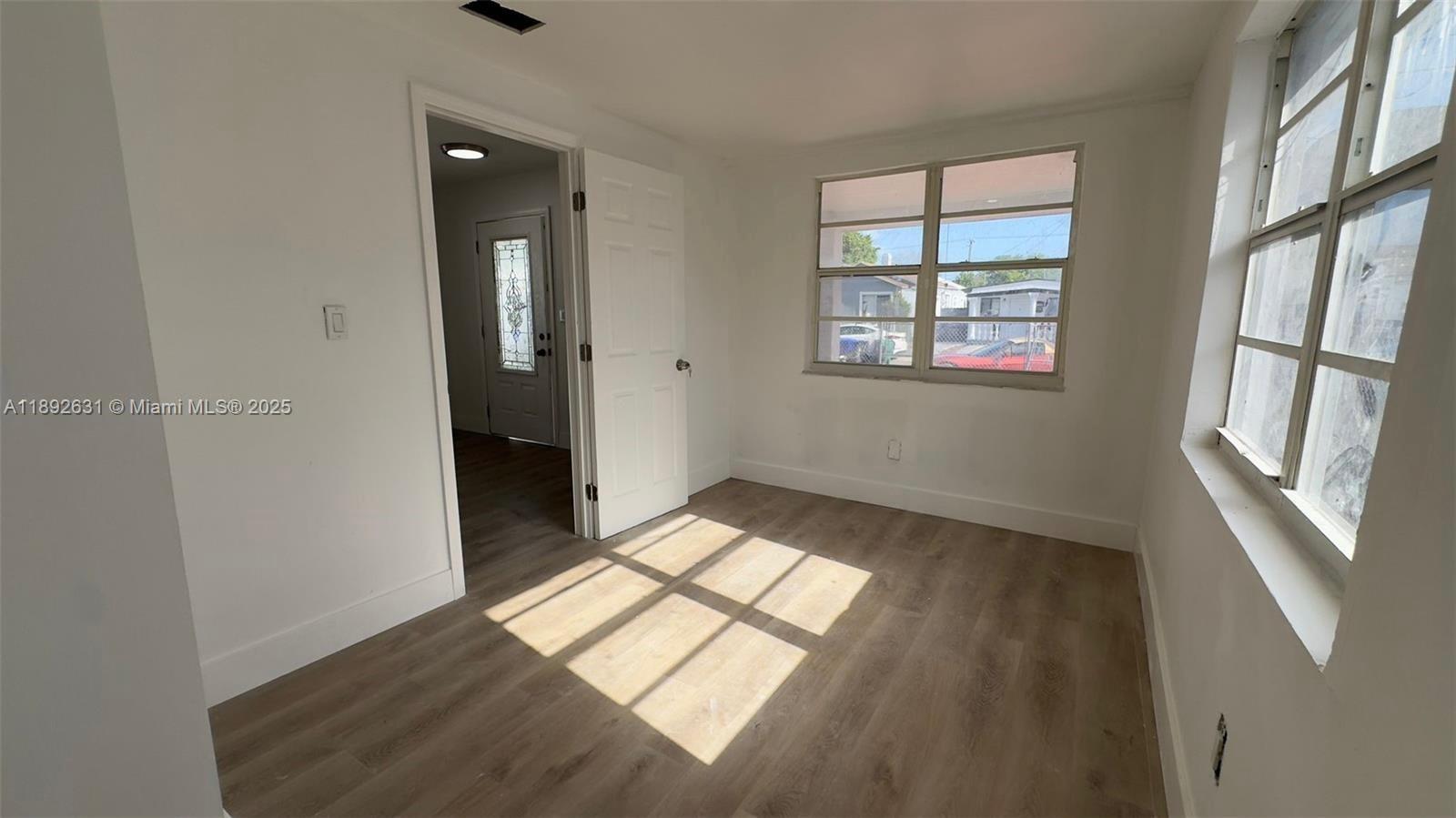 NORTH LIBERTY CITY - Residential