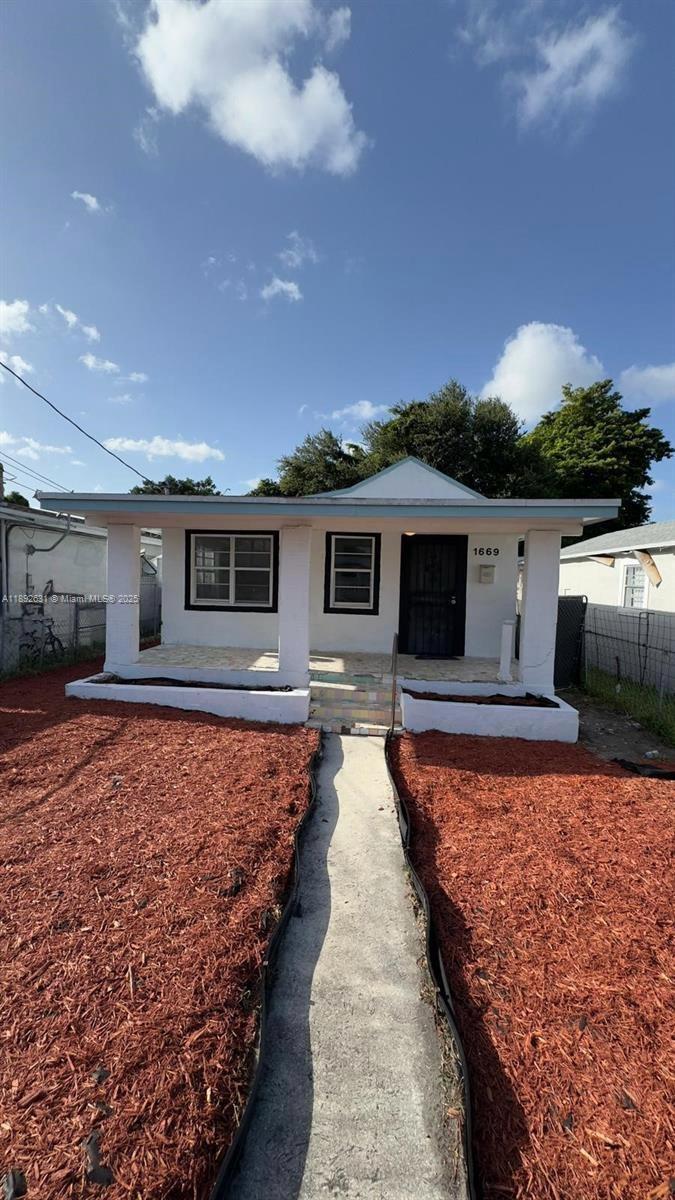 NORTH LIBERTY CITY - Residential