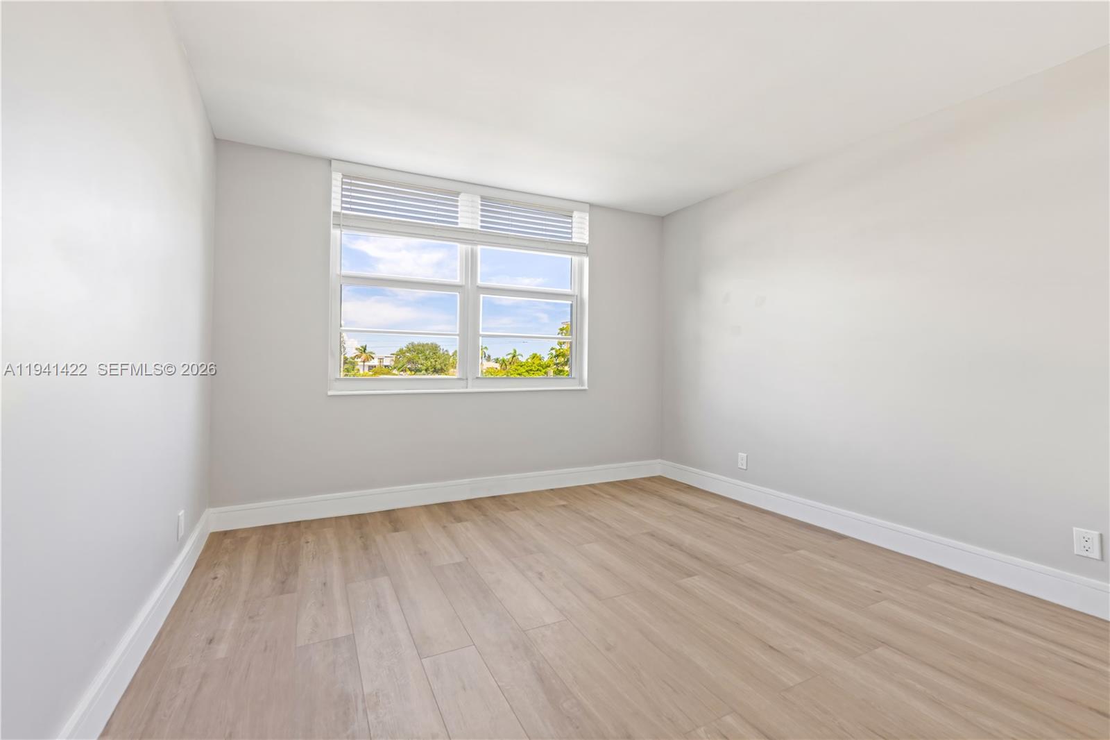 PLAZA 15 CONDO - Residential Lease