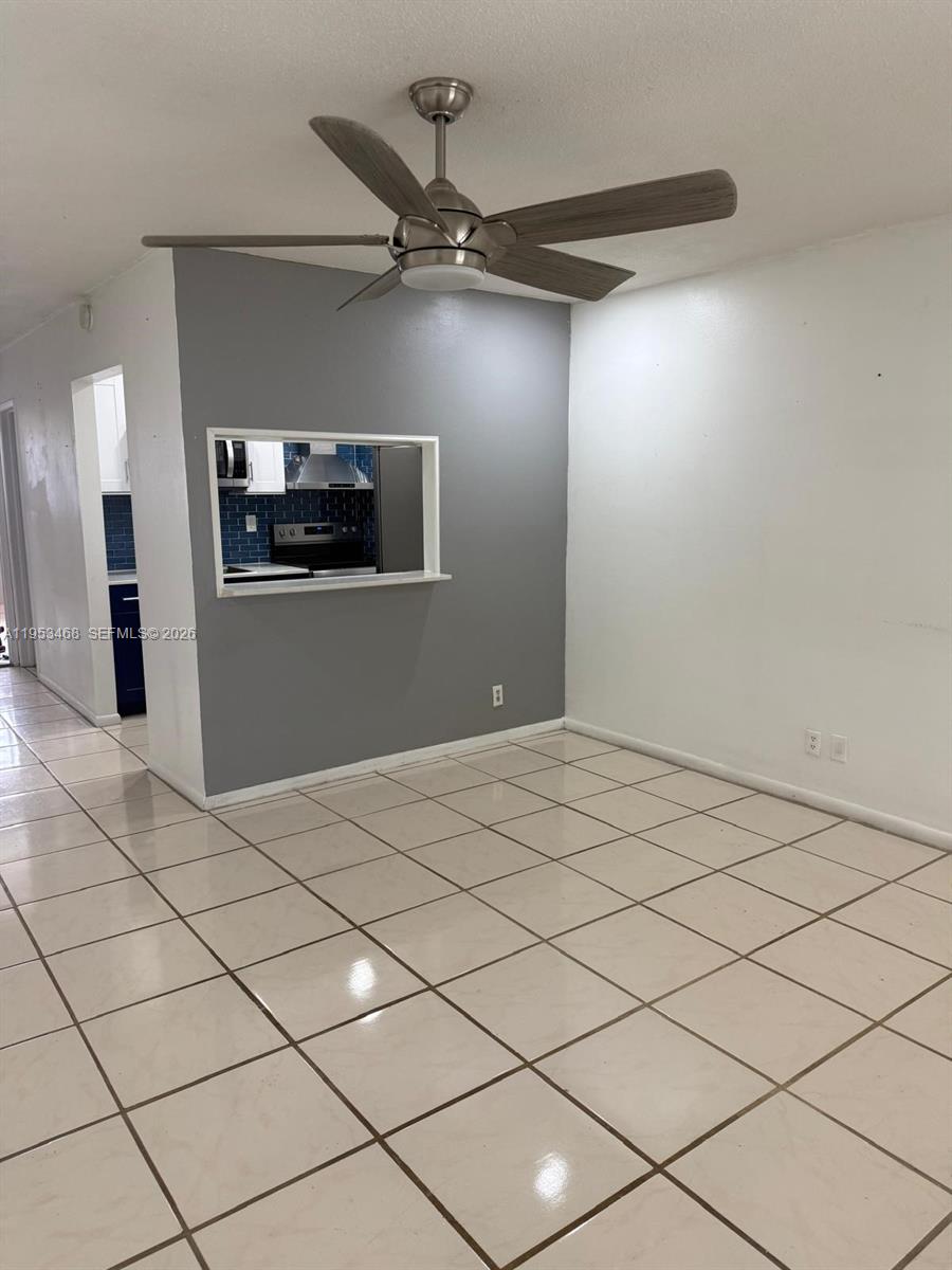 KINGS WAY CONDO APTS 1 IN - Residential