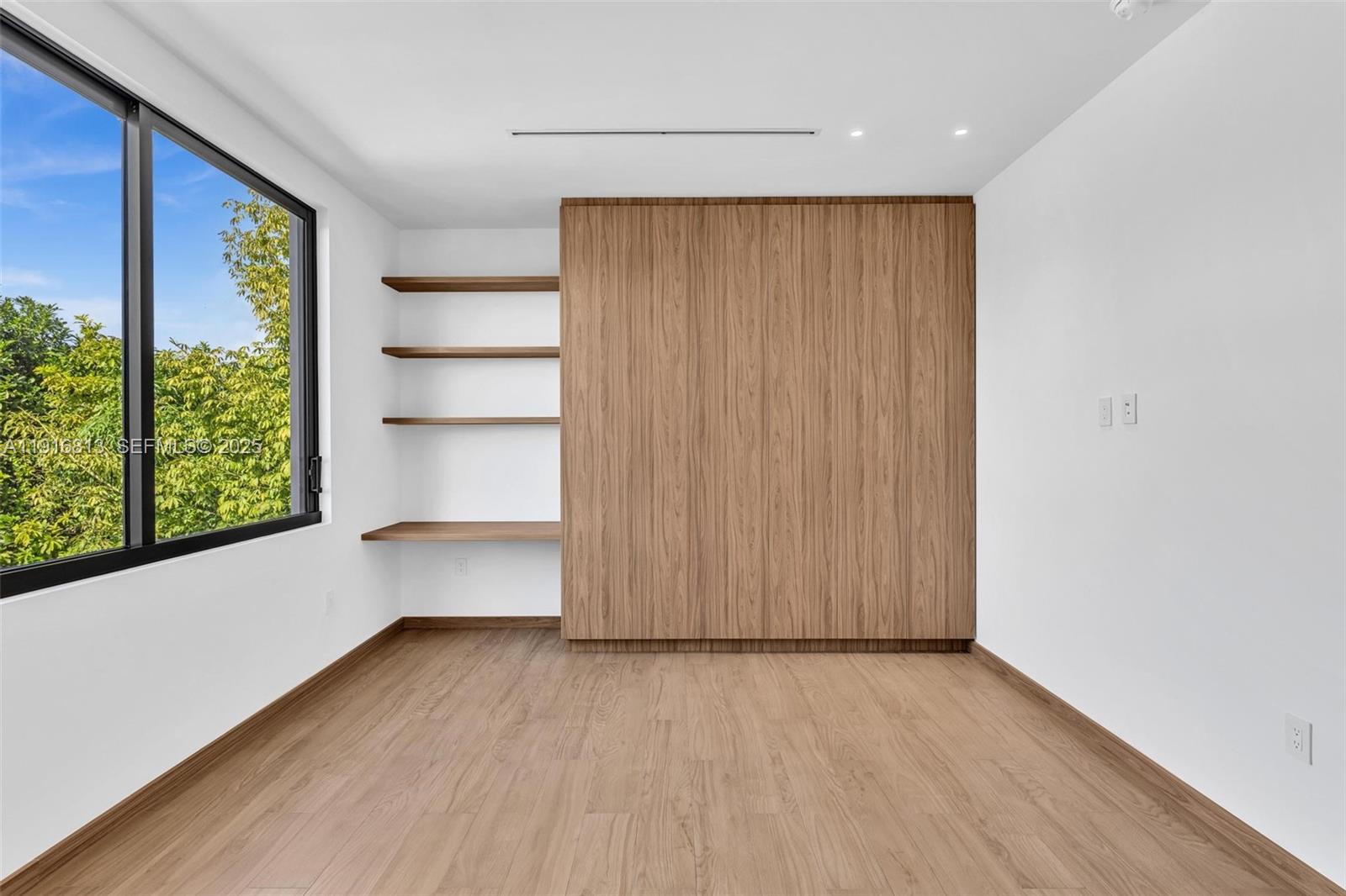 CITRUS PARK - Residential