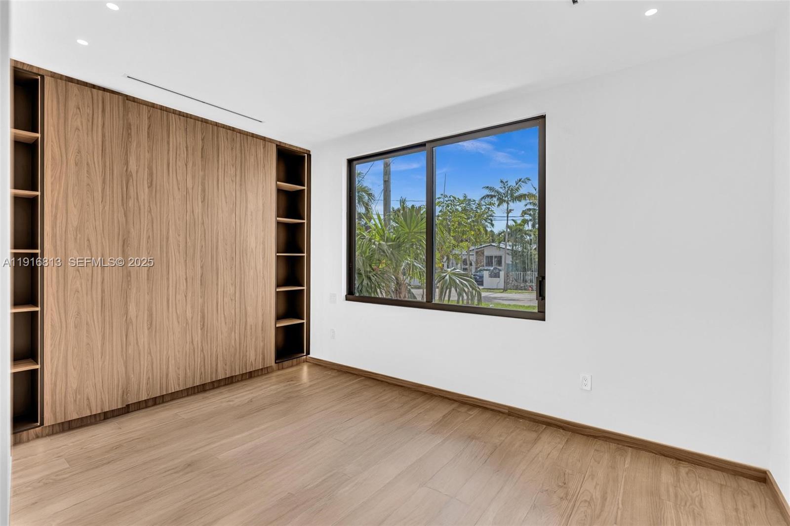 CITRUS PARK - Residential