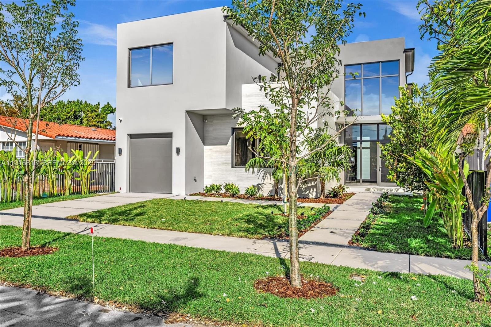 CITRUS PARK - Residential