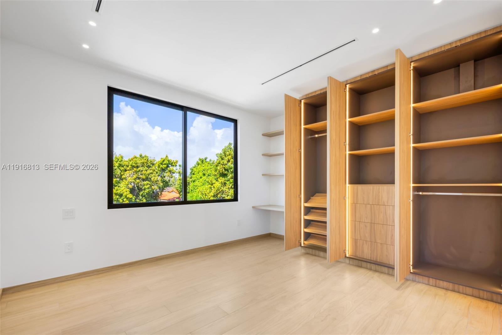 CITRUS PARK - Residential