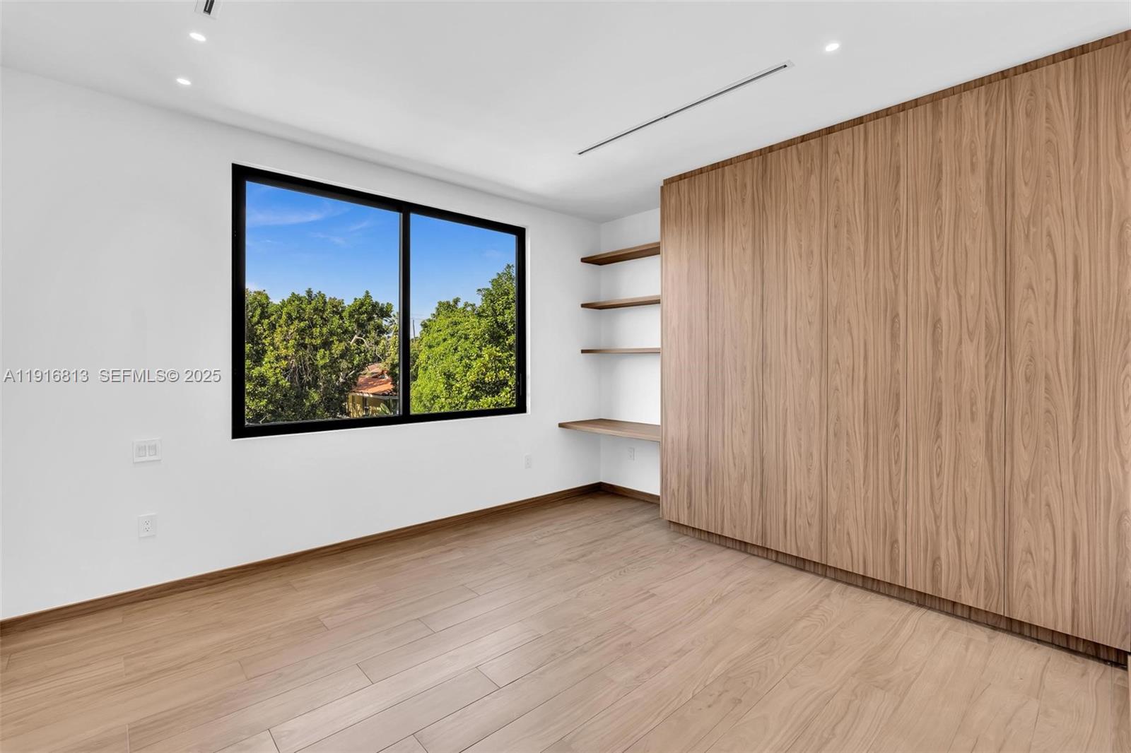 CITRUS PARK - Residential