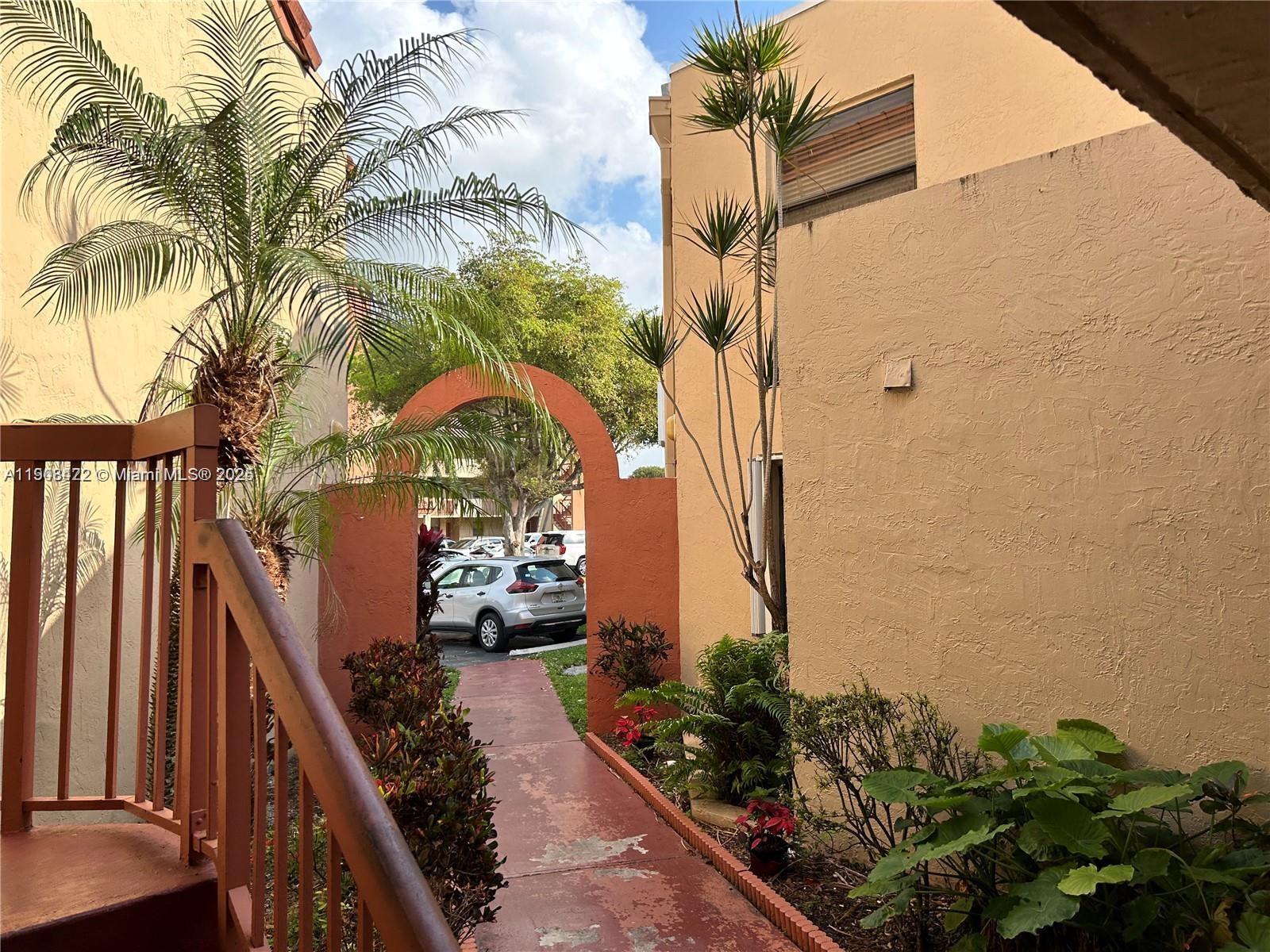 West Fontaine CONDO DESC - Residential Lease