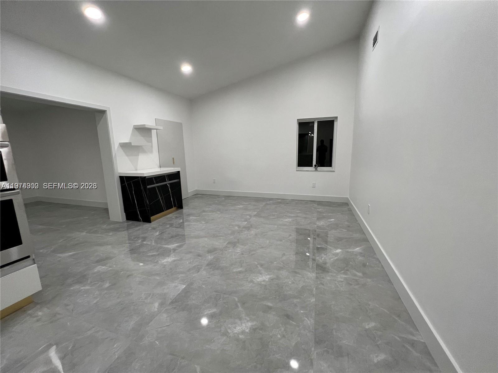 TARARA HOMES - Residential