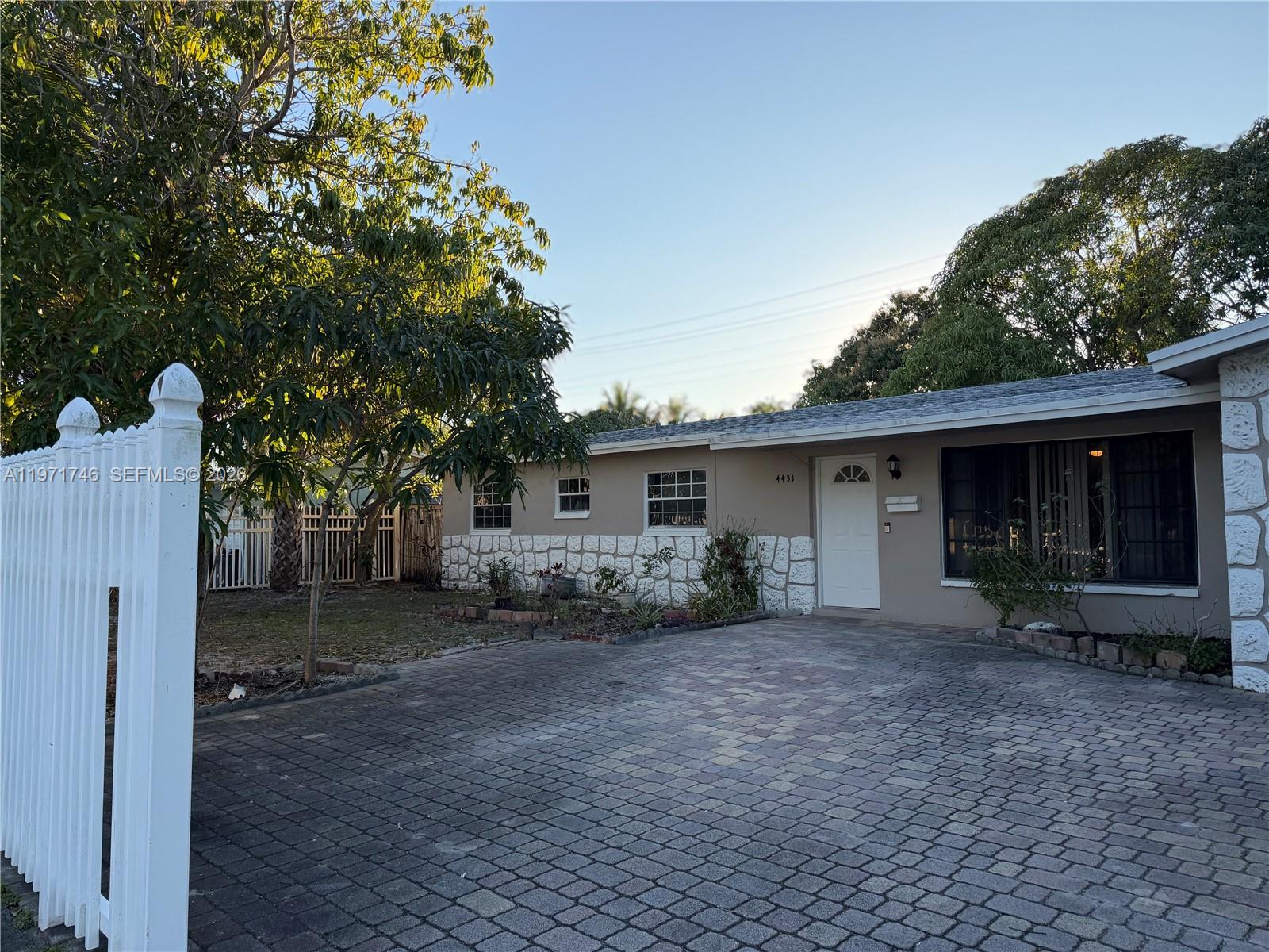 POMPANO BEACH HIGHLANDS 7 - Residential