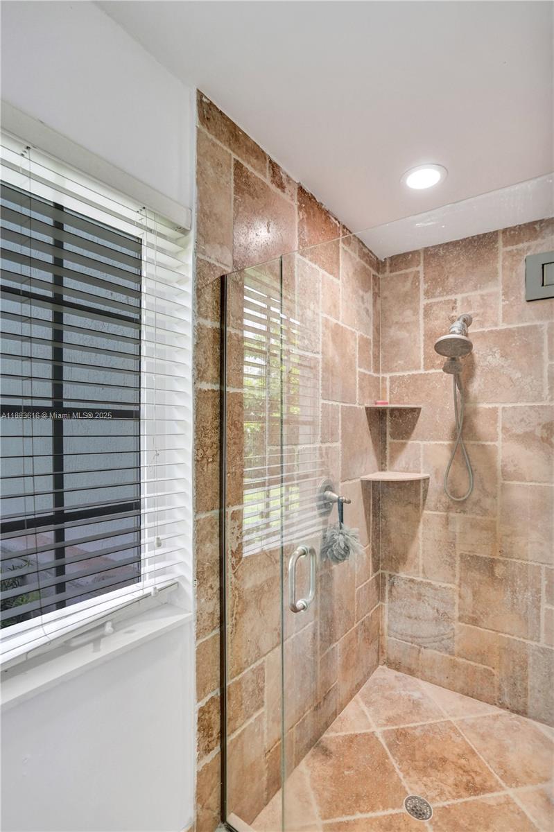Pine Tree Estates - Residential