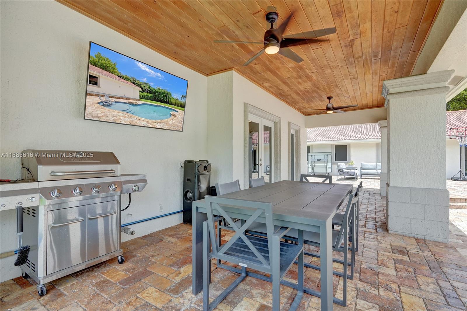 Pine Tree Estates - Residential