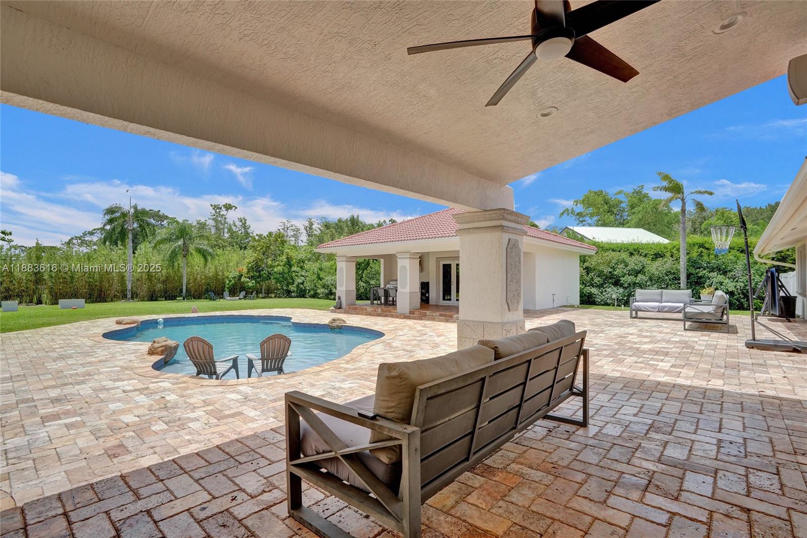 Pine Tree Estates - Residential