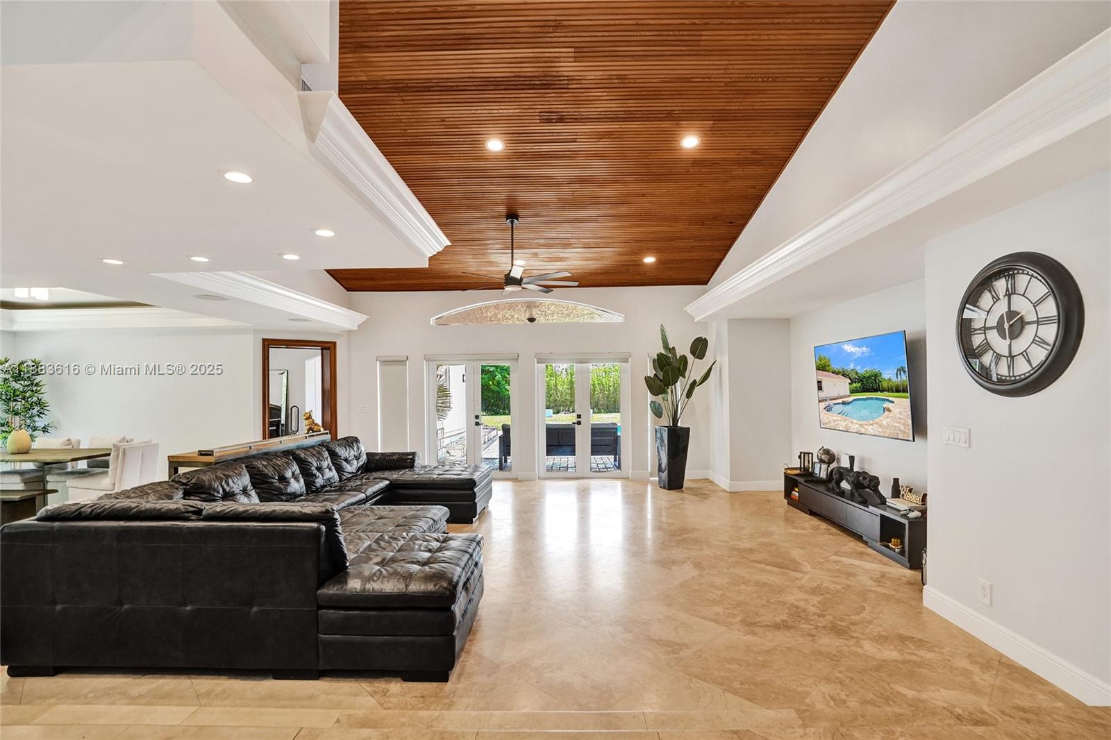 Pine Tree Estates - Residential