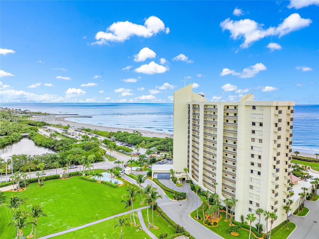 Photo of 400 Ocean Trail Way #1005, Jupiter, FL 33477 (MLS # A11903951)