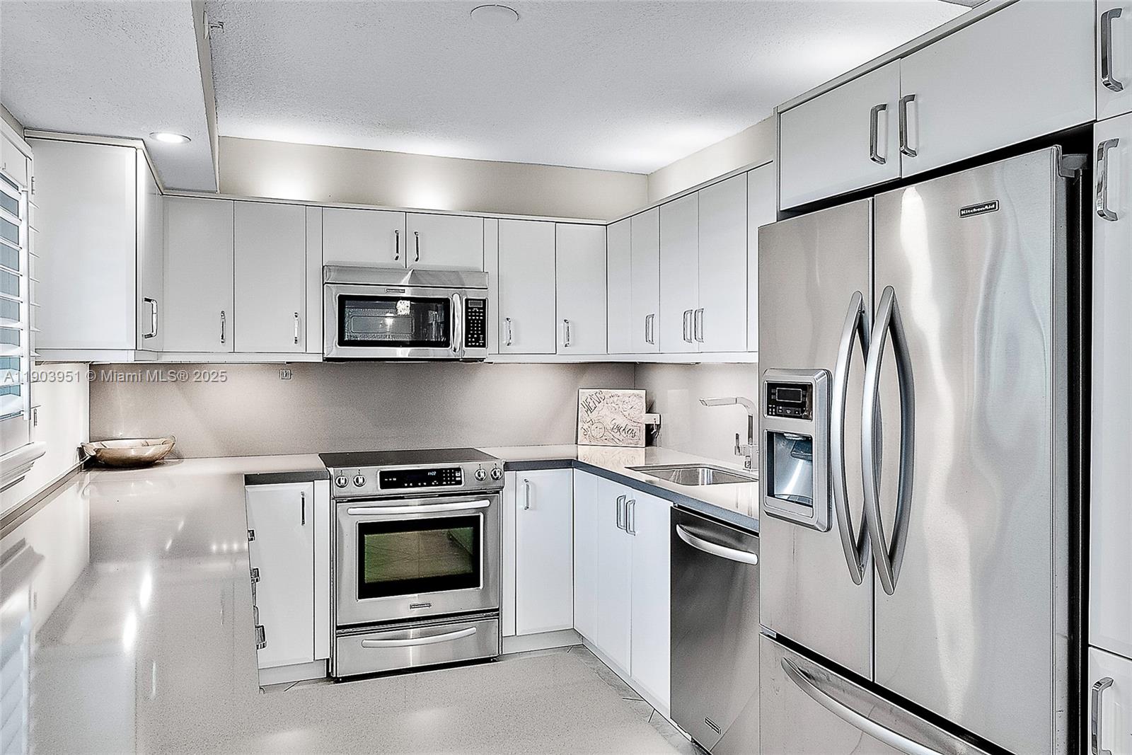 Ocean Trail - Residential