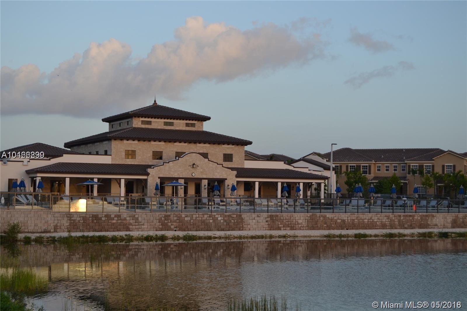 KENDALL COMMONS TOWNHOMES - Residential Lease
