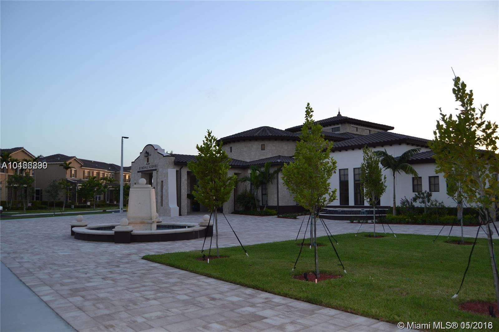 KENDALL COMMONS TOWNHOMES - Residential Lease
