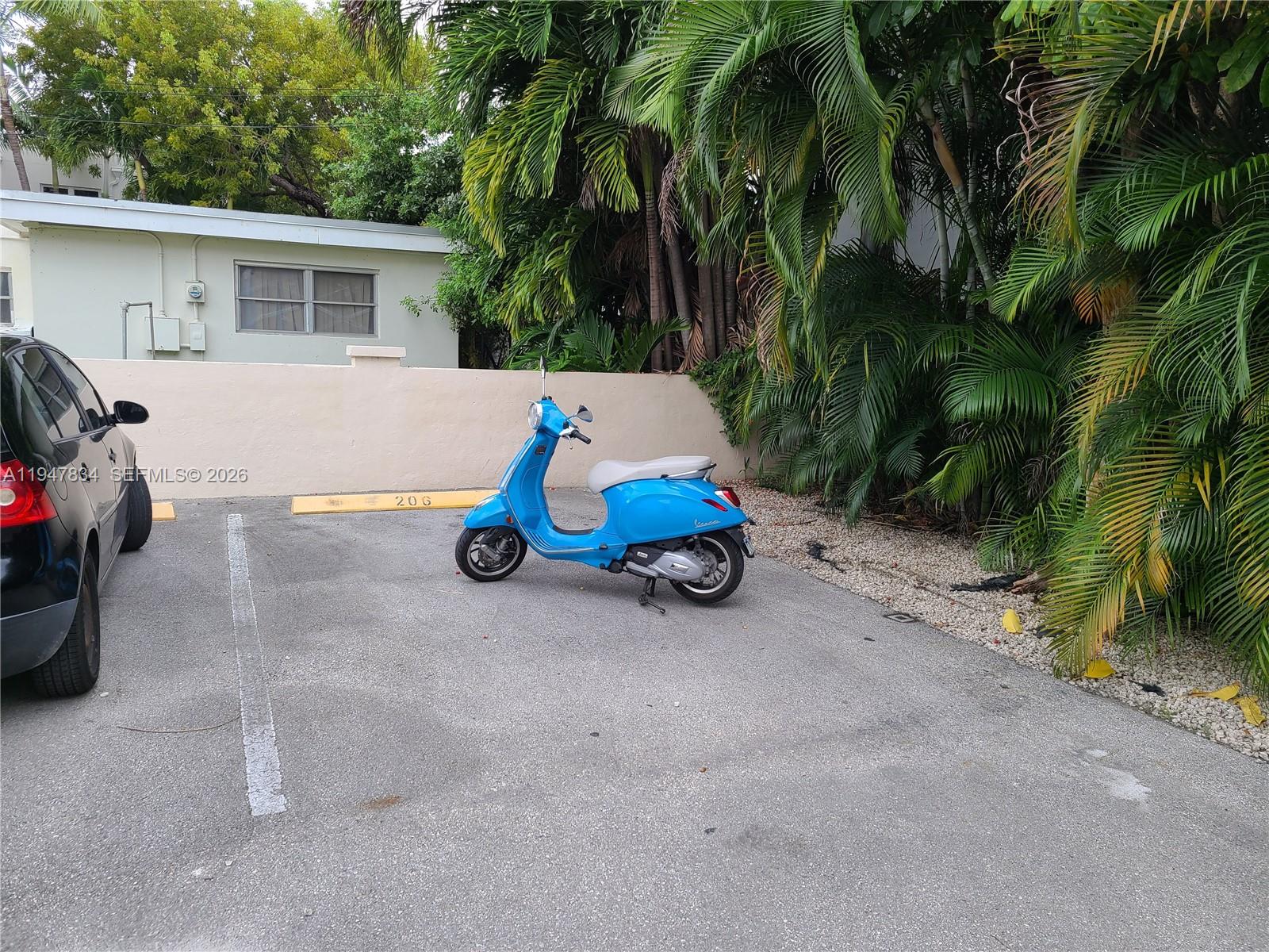 1821 Jefferson Ave 206