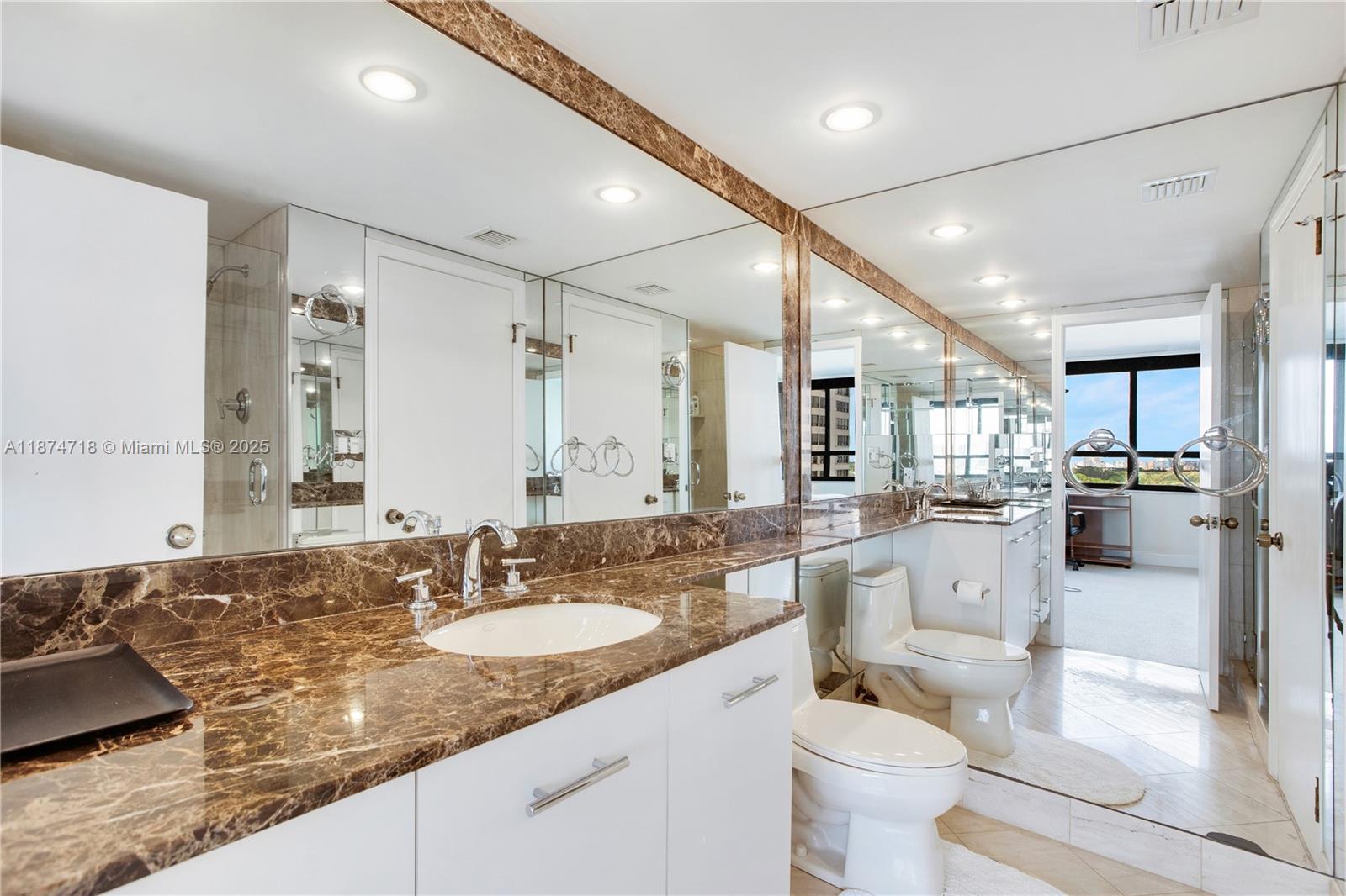 GROVE ISLE CONDO - Residential Lease