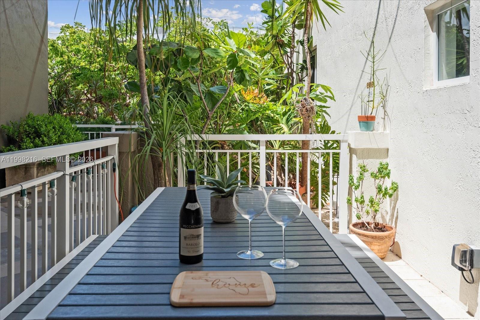 THE COURTS AT SOUTH BEACH - Residential Lease