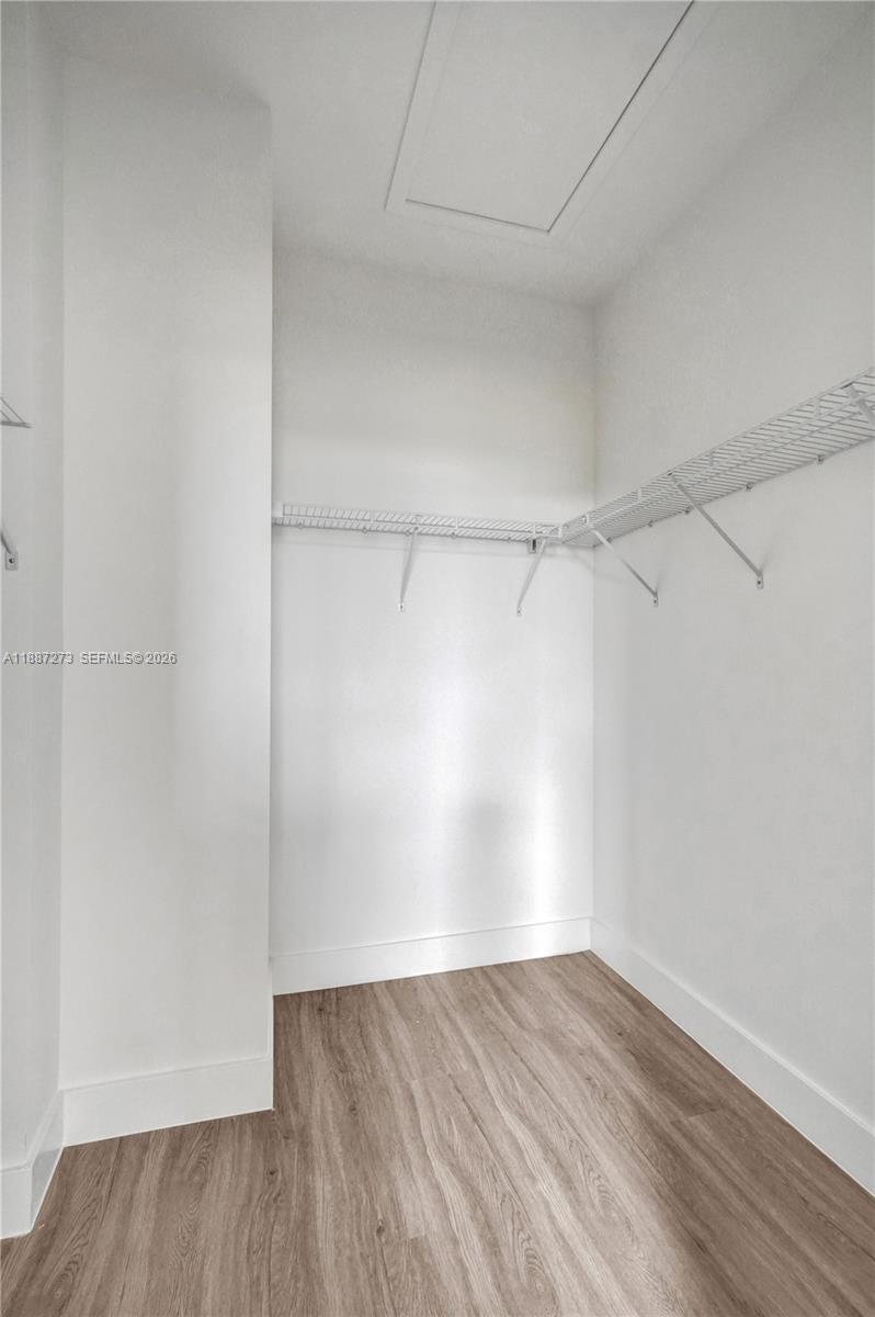 CENTURY PARK SQUARE - Residential