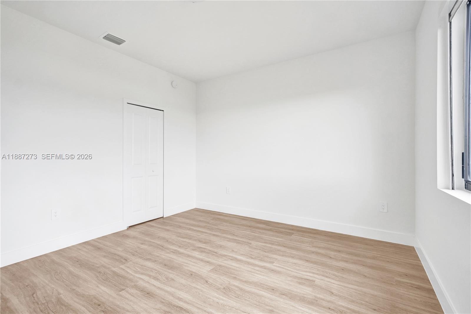 CENTURY PARK SQUARE - Residential