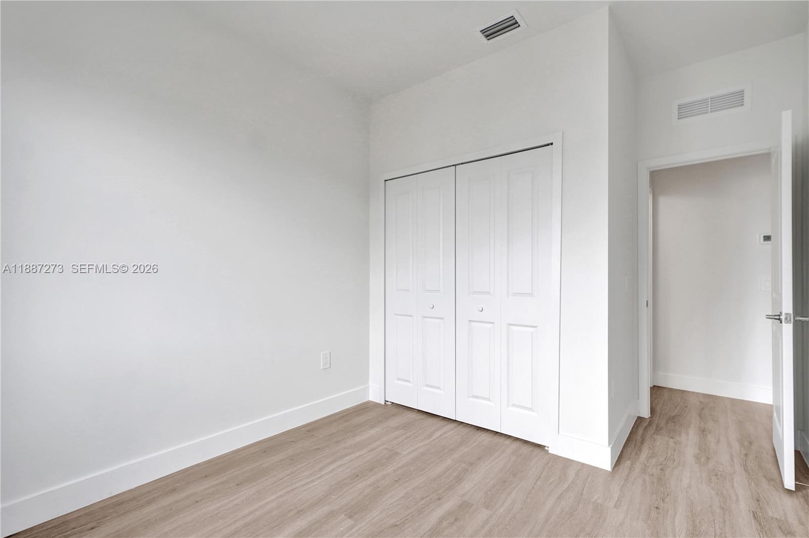 CENTURY PARK SQUARE - Residential