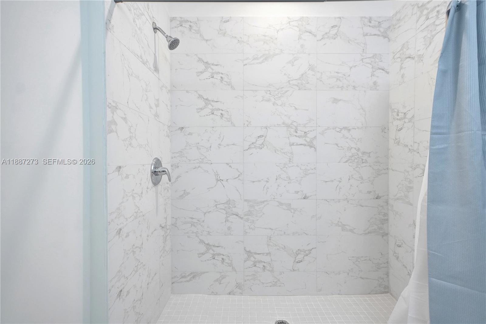 CENTURY PARK SQUARE - Residential