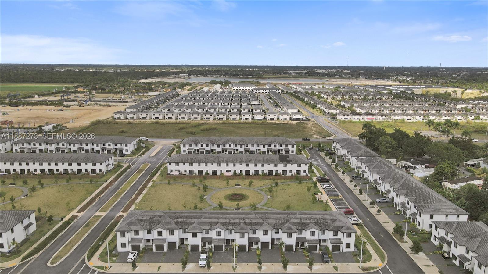 CENTURY PARK SQUARE - Residential