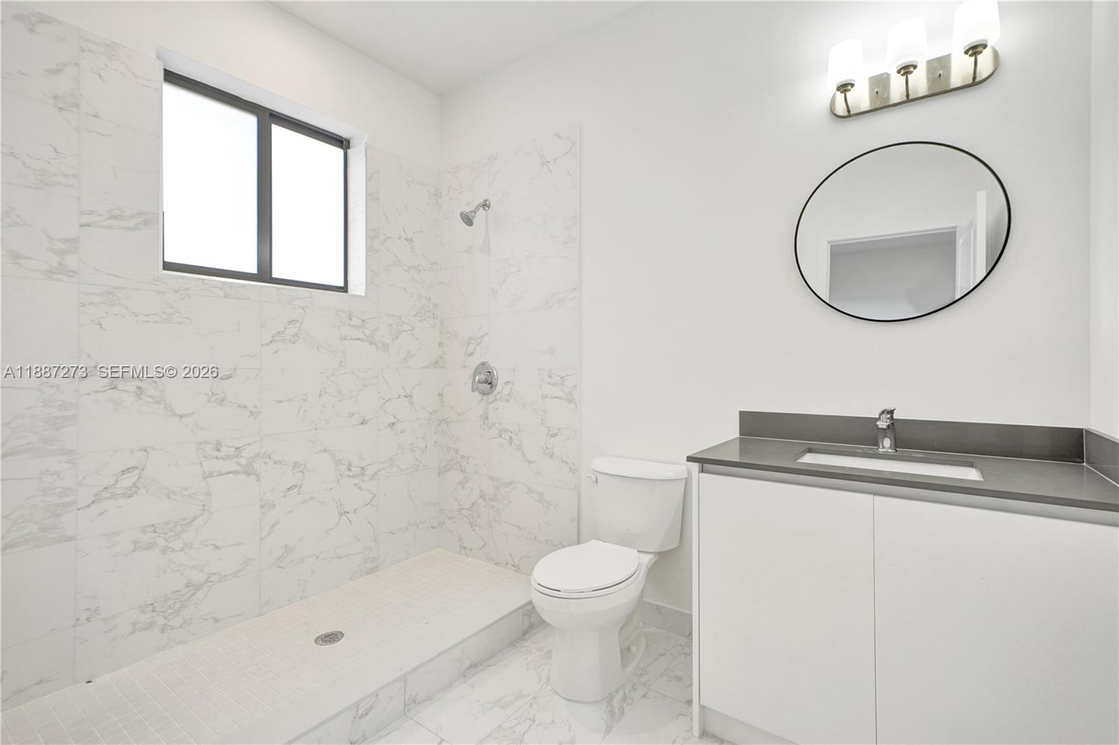 CENTURY PARK SQUARE - Residential