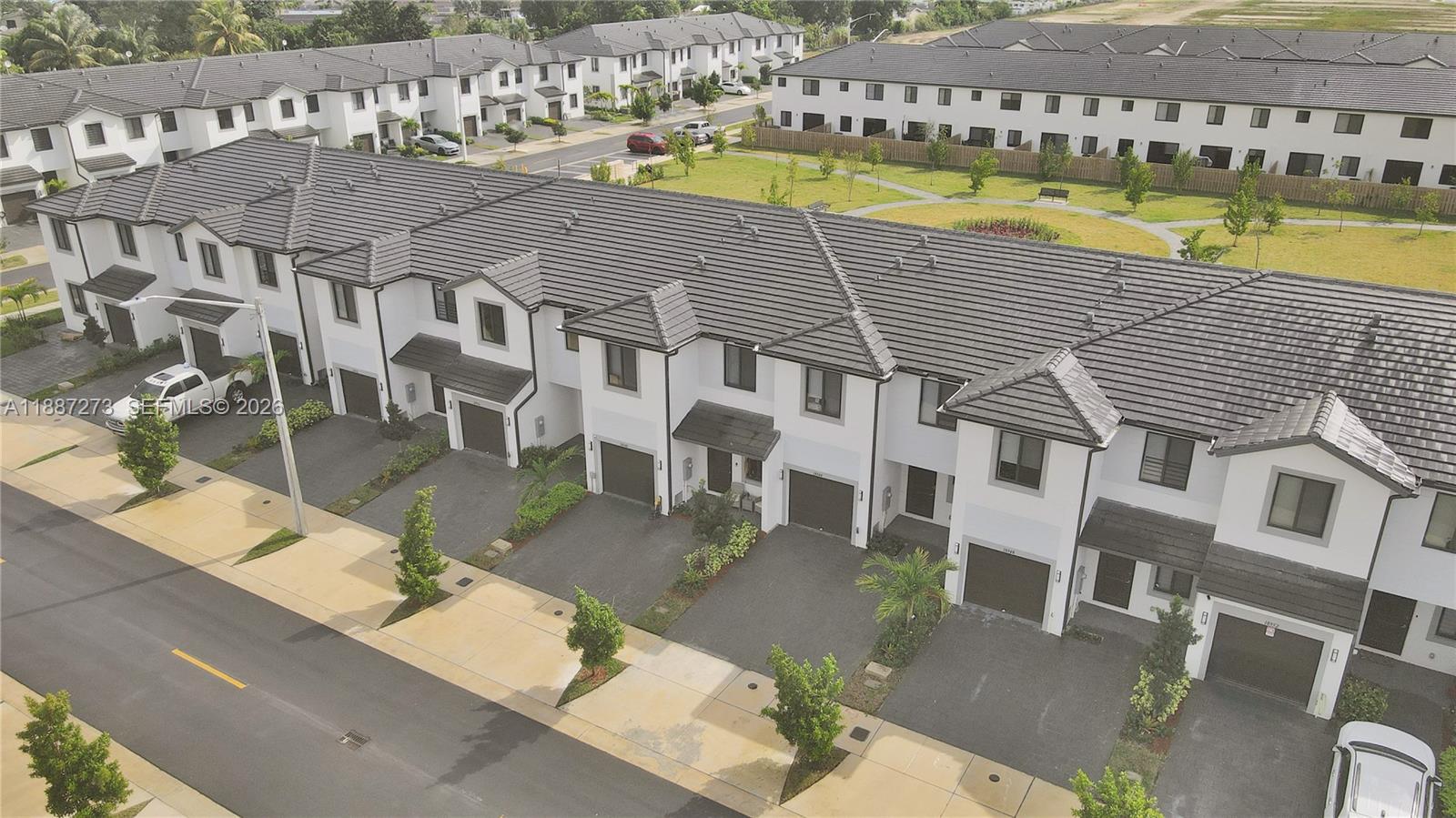 CENTURY PARK SQUARE - Residential