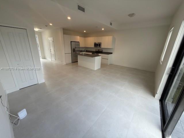 CENTURY PARK SQUARE - Residential