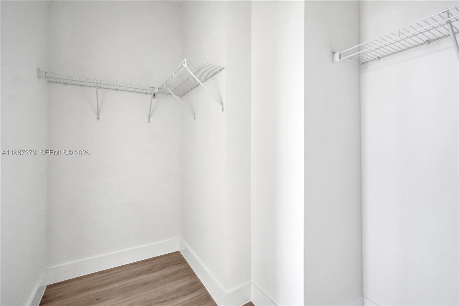 CENTURY PARK SQUARE - Residential