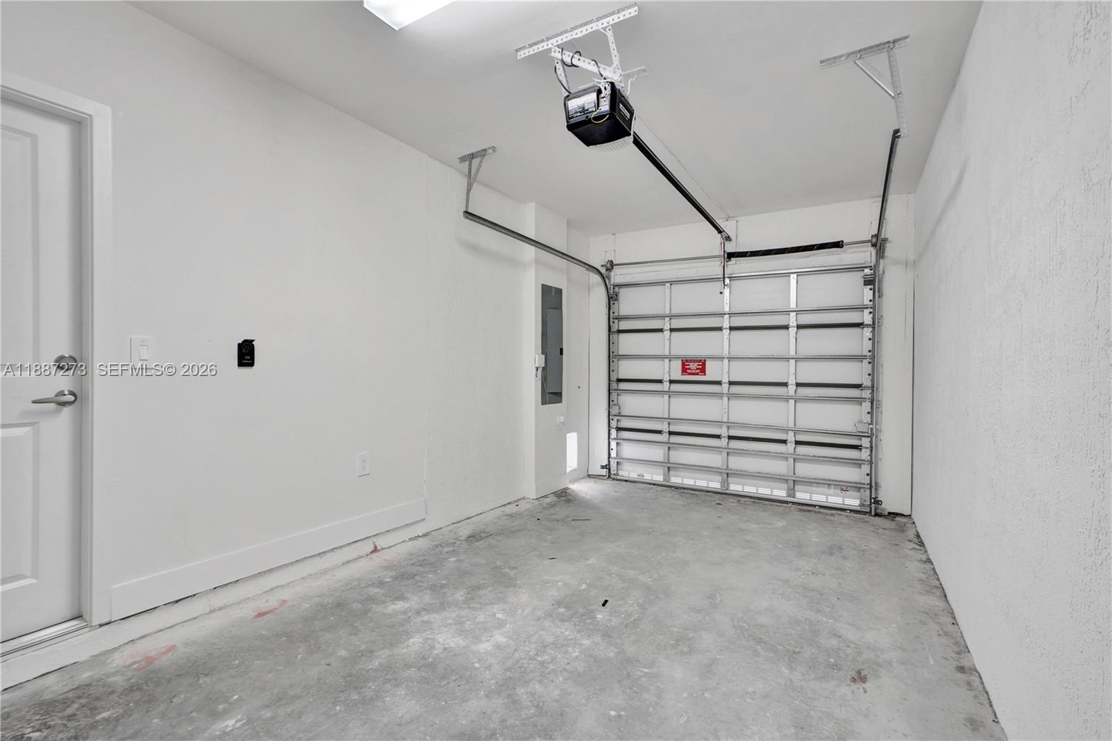 CENTURY PARK SQUARE - Residential