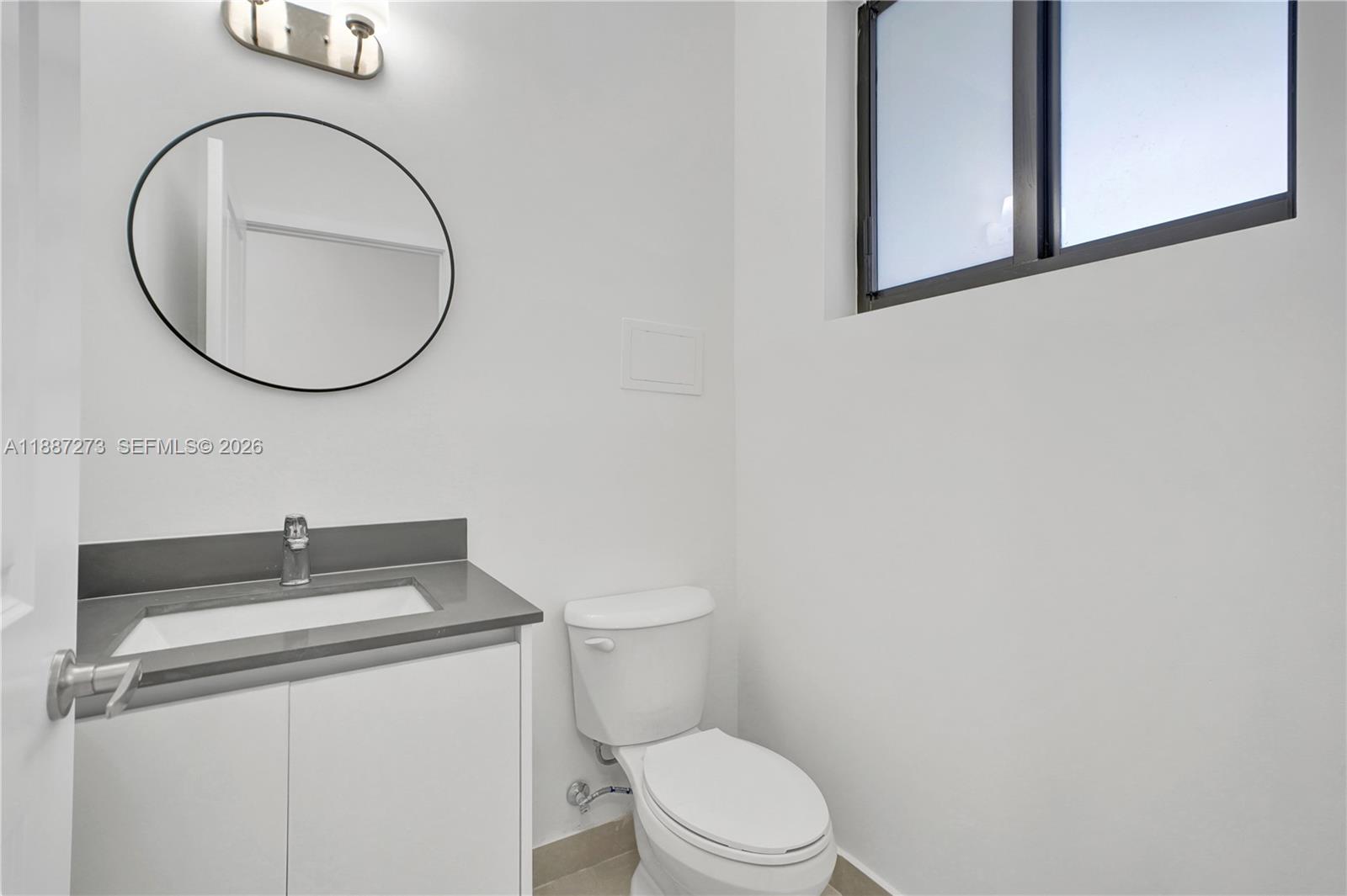 CENTURY PARK SQUARE - Residential