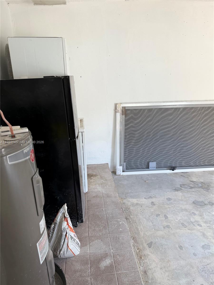 WESTWIND LAKES SEC 5 - Residential