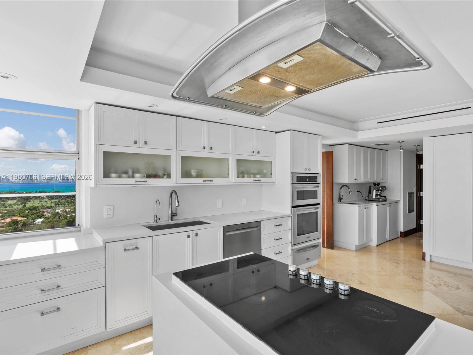 FIFTY SIX-SIXTY COLLINS A - Residential