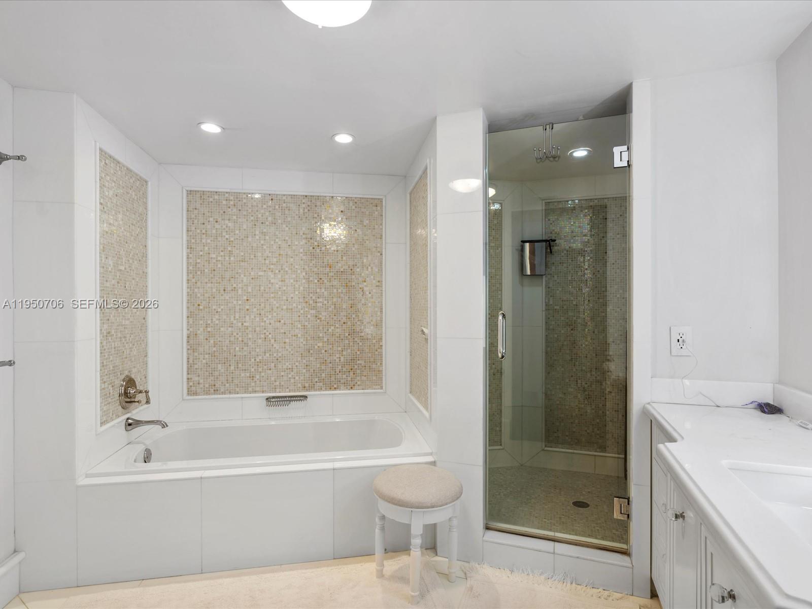 FIFTY SIX-SIXTY COLLINS A - Residential