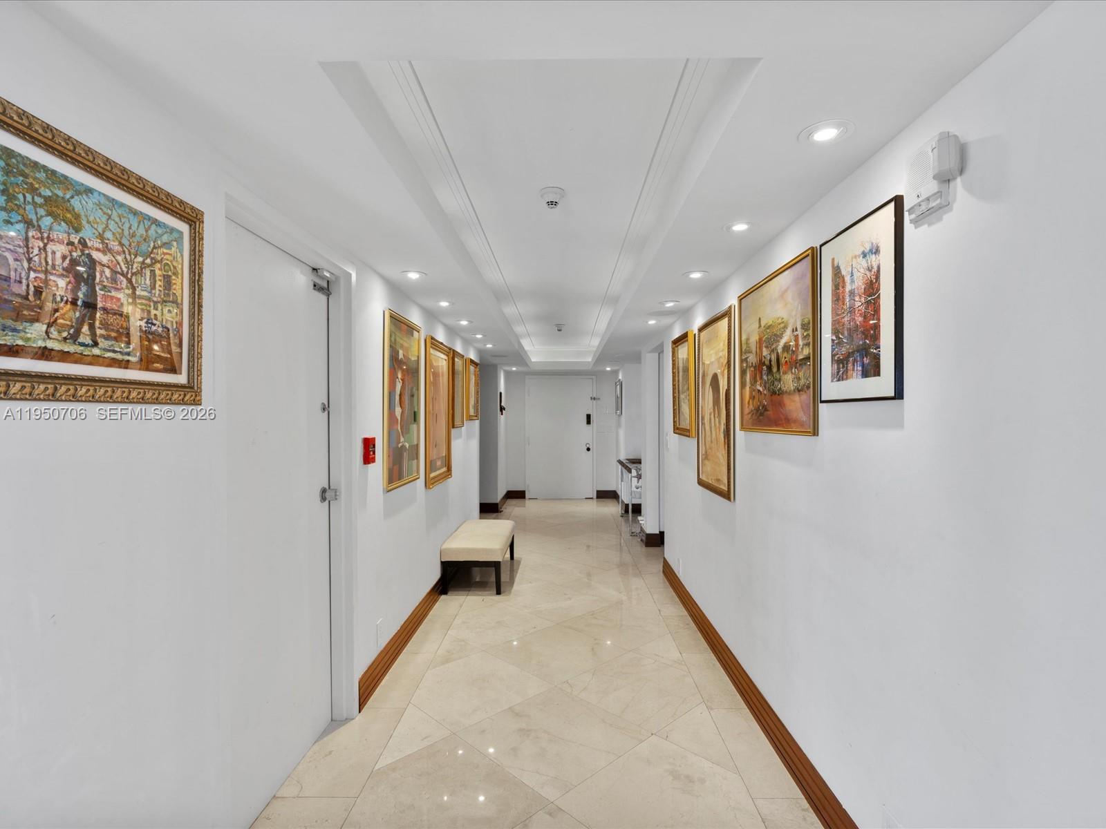 5660 Collins Ave 18A