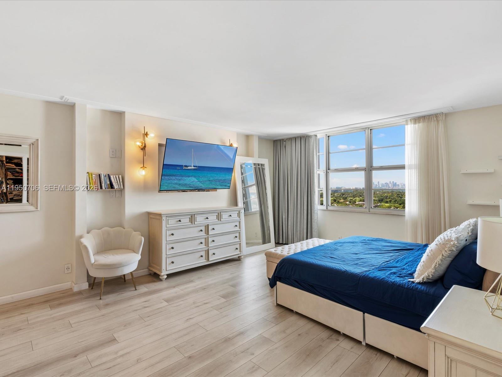 FIFTY SIX-SIXTY COLLINS A - Residential