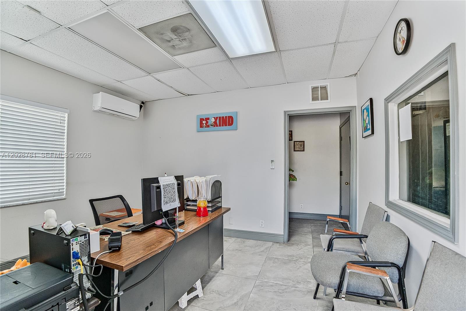 5101 NW 10th Ter