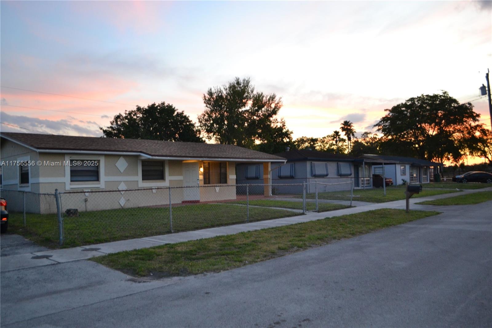 3282 NW 13th St